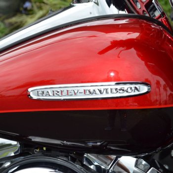Seer Custom Carbon Fiber Harley-Davidson Motorcycle Helmet Ember Red Sunglo with Merlot Sunglo Flames