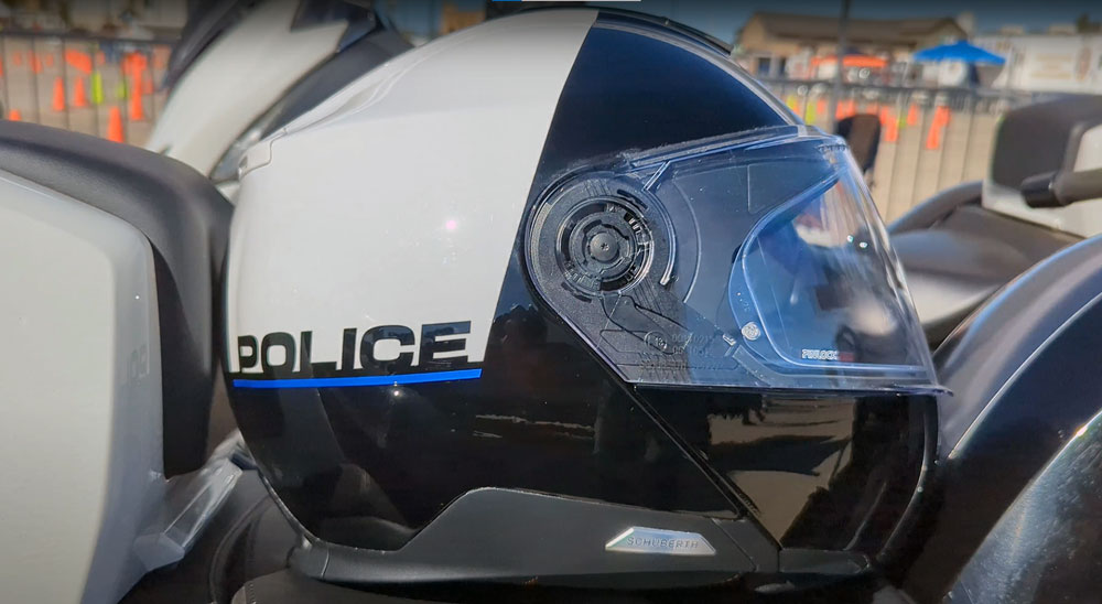 Schuberth C5 modular police helmet on BMW RT1250P police motorcycle