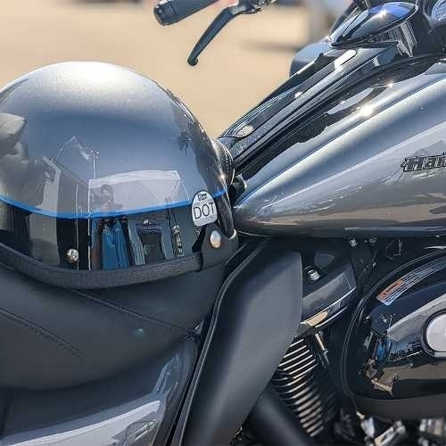 Seer Carbon Fiber Half Shell Motorcycle Helmet painted Harley-Davidson Gauntlet Grey and Vivid Black