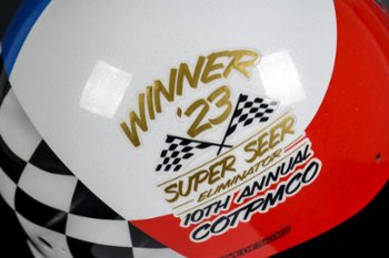 DAVE DESIGNS creates trophy helmet for Super Seer Helmets